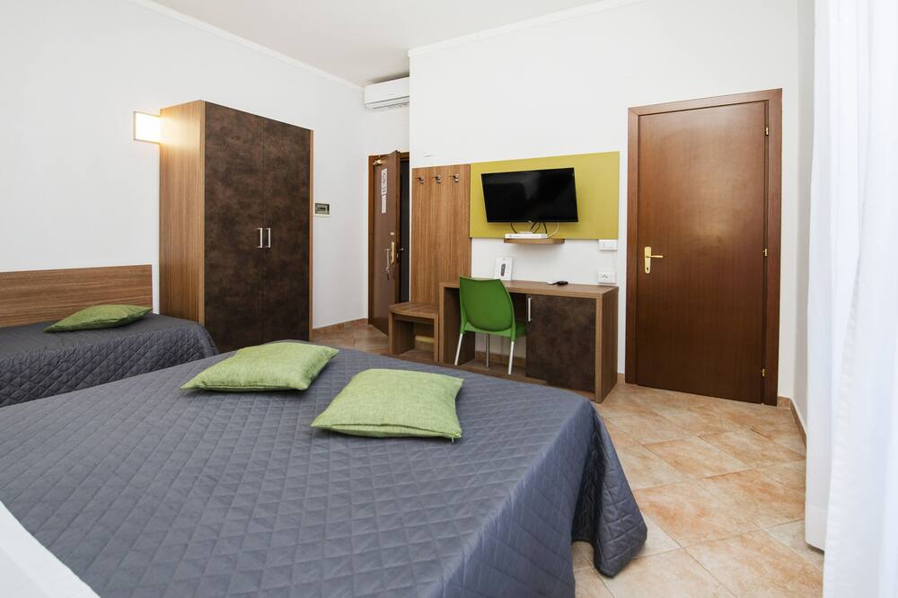 Photo of Bedroom in Guidonia Montecelio
