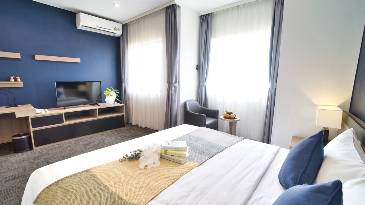 Photo of Bedroom in Trung Hoa Nhan Chinh