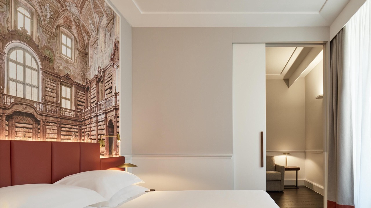 Photo of Bedroom in Naples City Centre