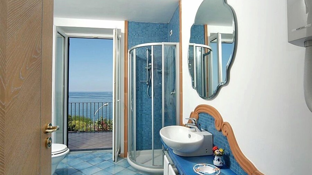 Photo of Bathroom in Casamicciola Terme
