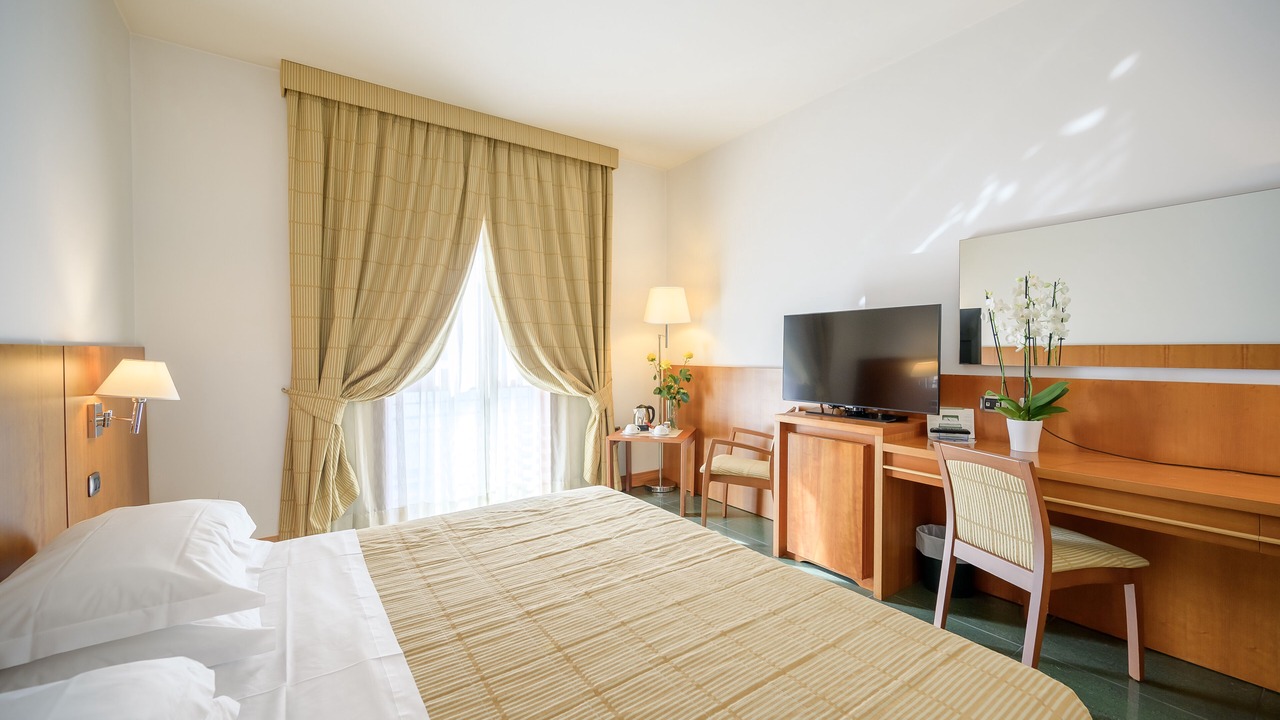 Photo of Bedroom in Lancusi