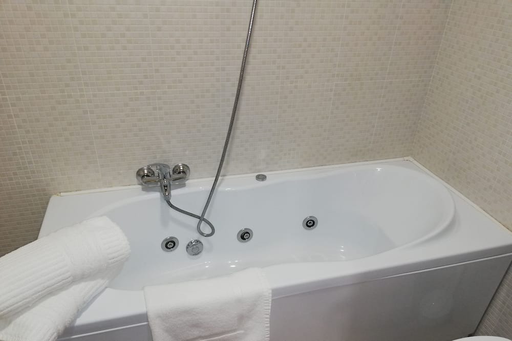 Photo of Bathroom in Mount Vesuvius - Pompei