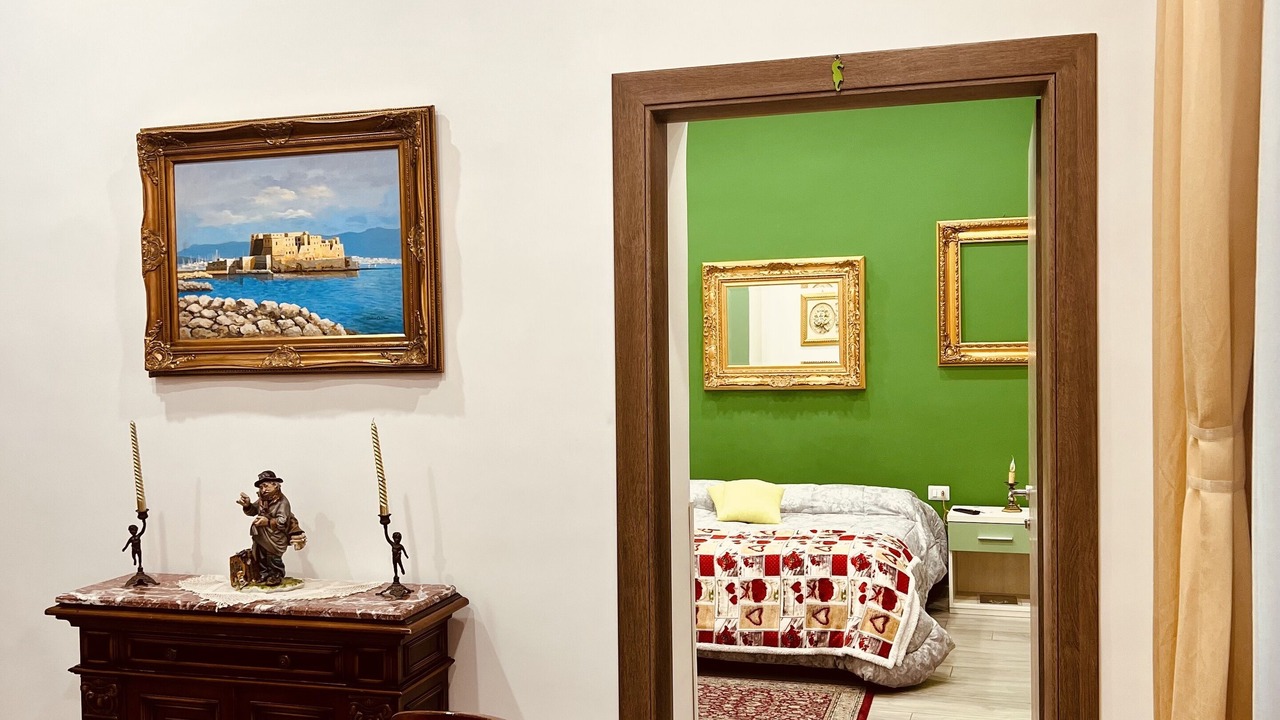 Photo of Others in Naples