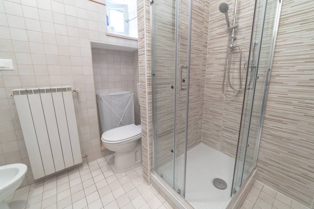 Photo of Bathroom in Vasto