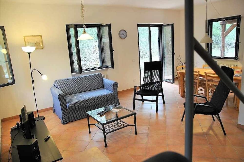 Photo of Livingroom in Itri