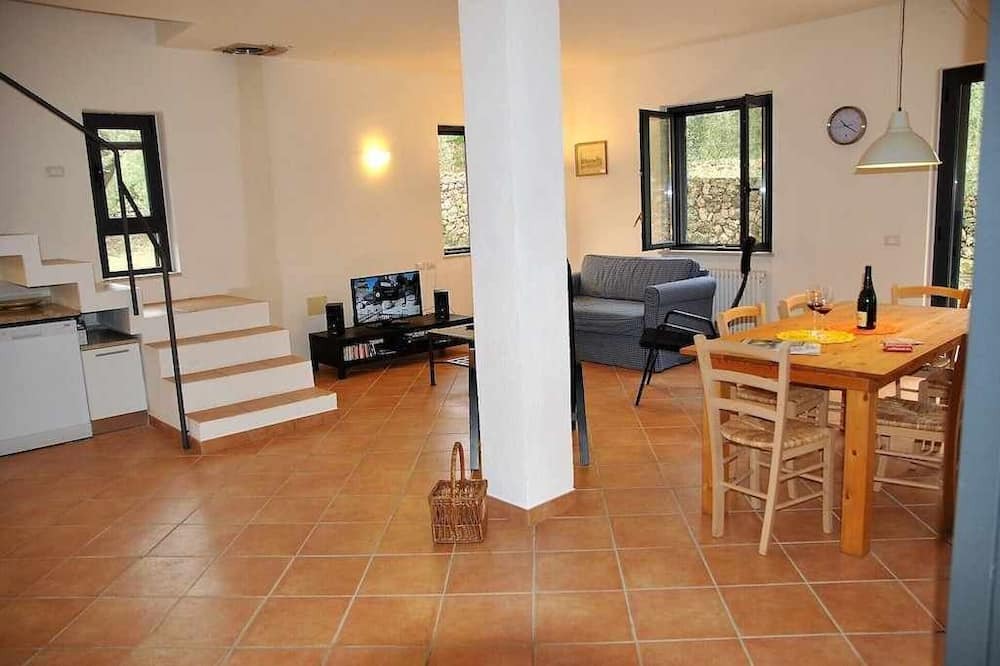 Photo of Livingroom in Itri