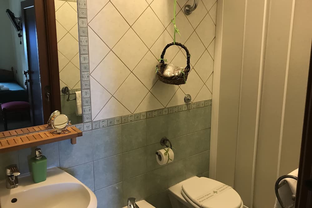 Photo of Bathroom in Pretoro