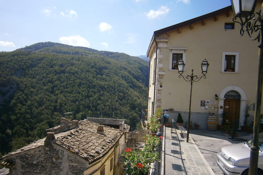 Photo of Bedroom in Pretoro
