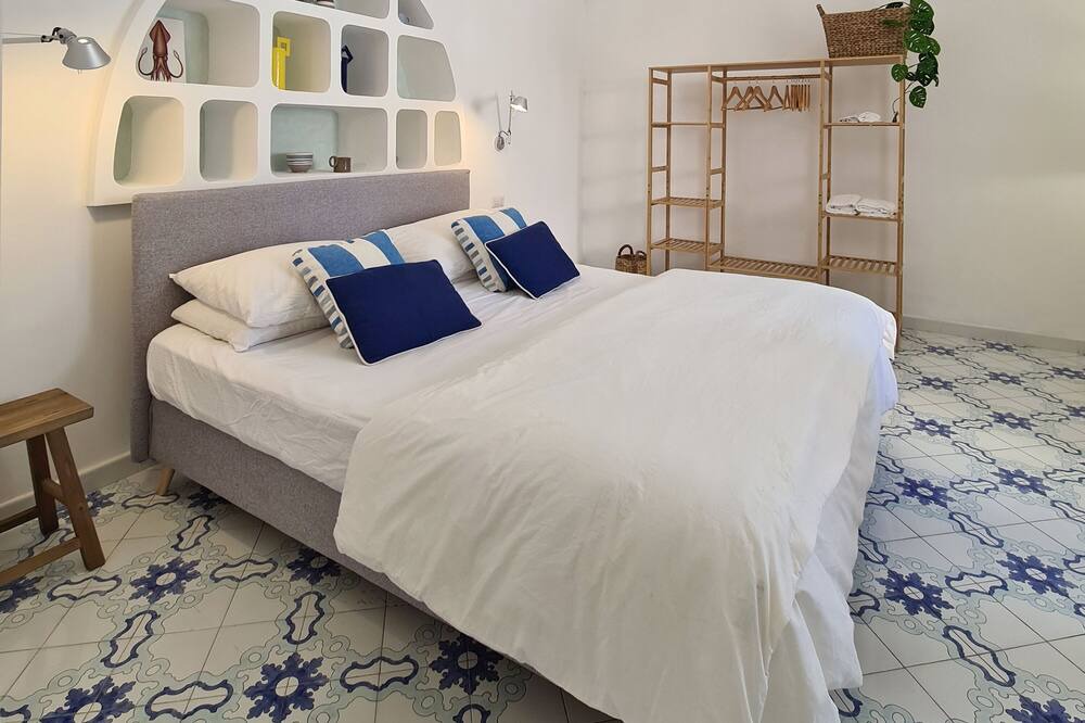 Photo of Bedroom in Capri