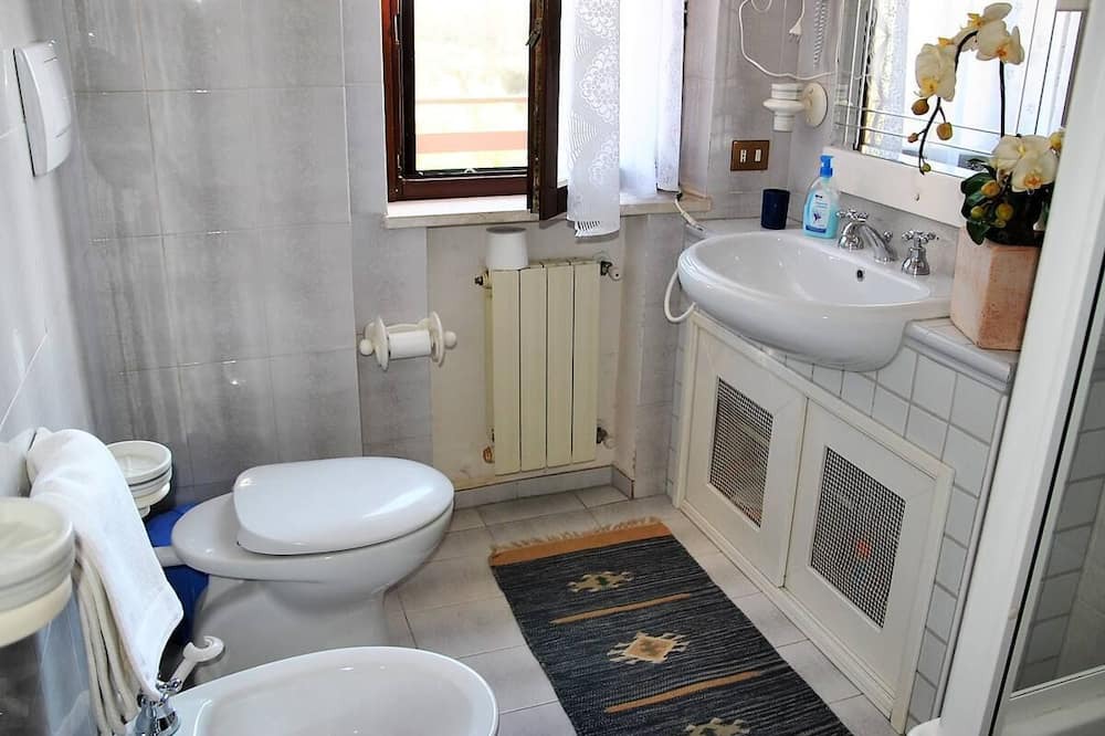Photo of Bathroom in Itri