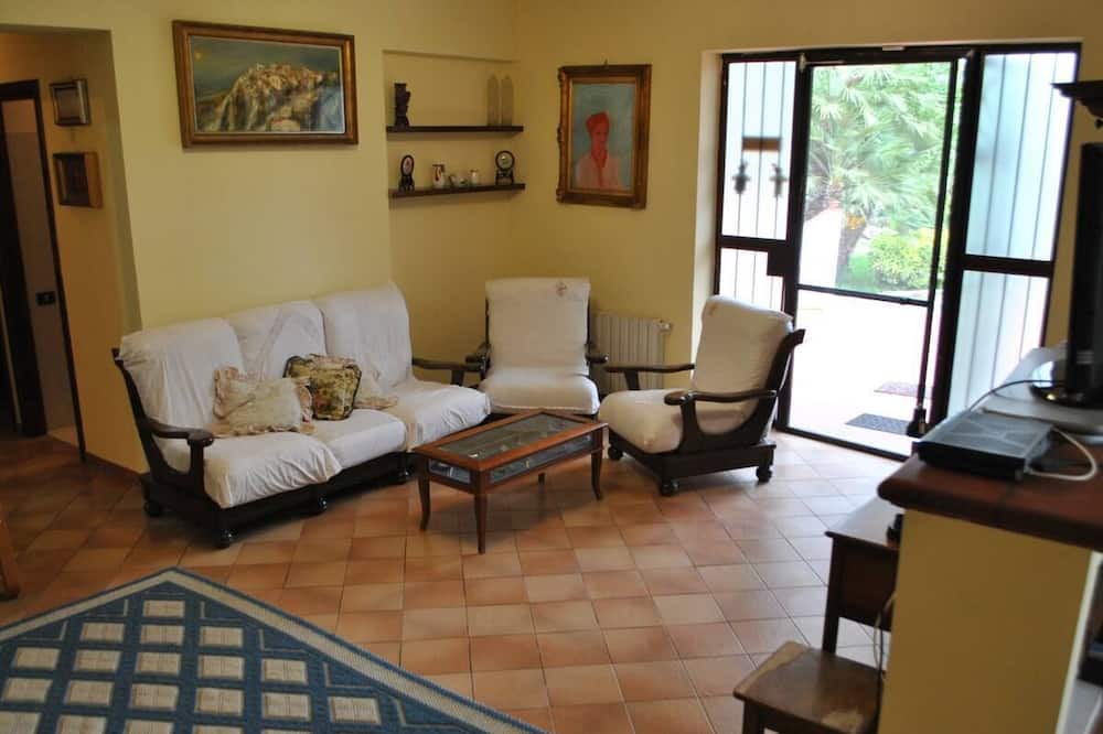Photo of Livingroom in Itri