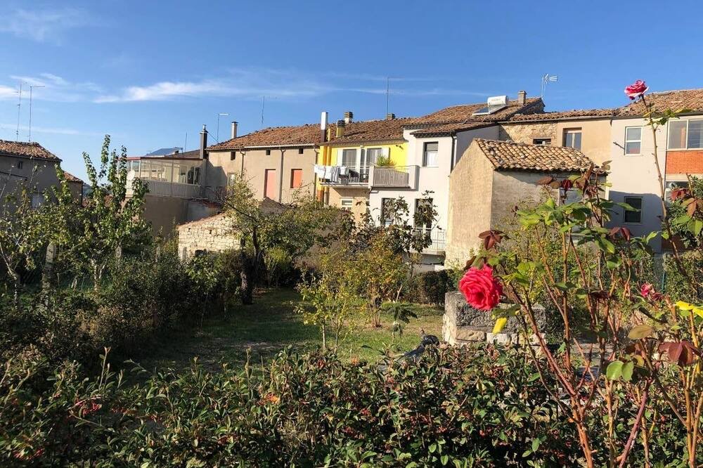 Photo of Outdoor in Jelsi