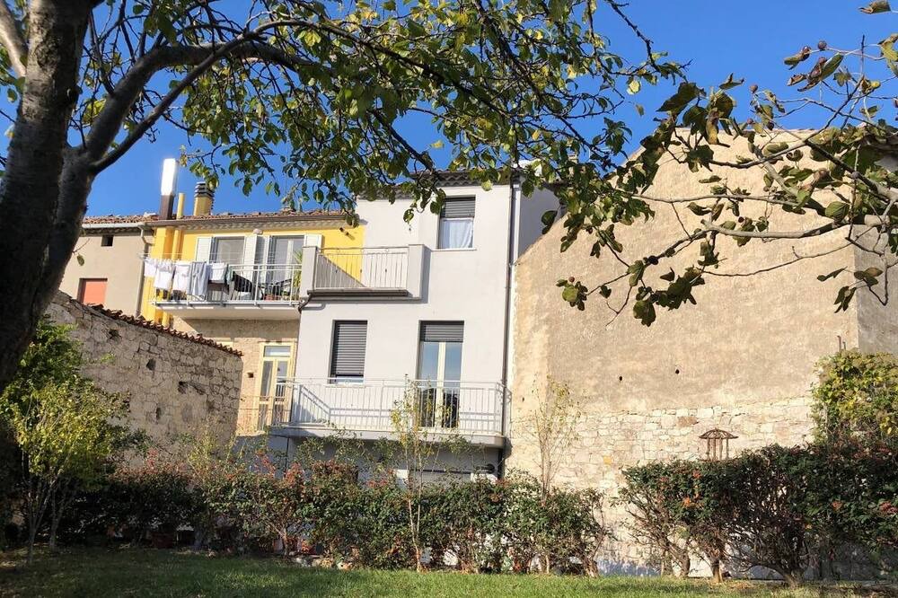 Photo of Outdoor in Jelsi