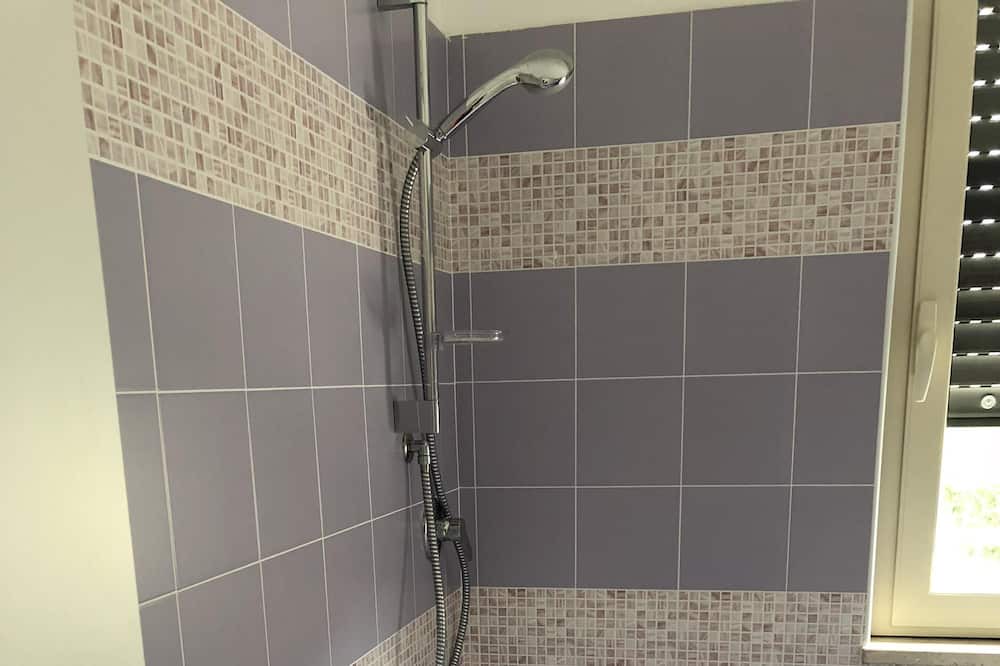 Photo of Bathroom in Jelsi