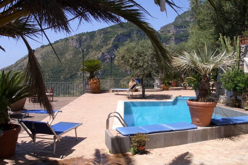 Photo of Outdoor in Furore