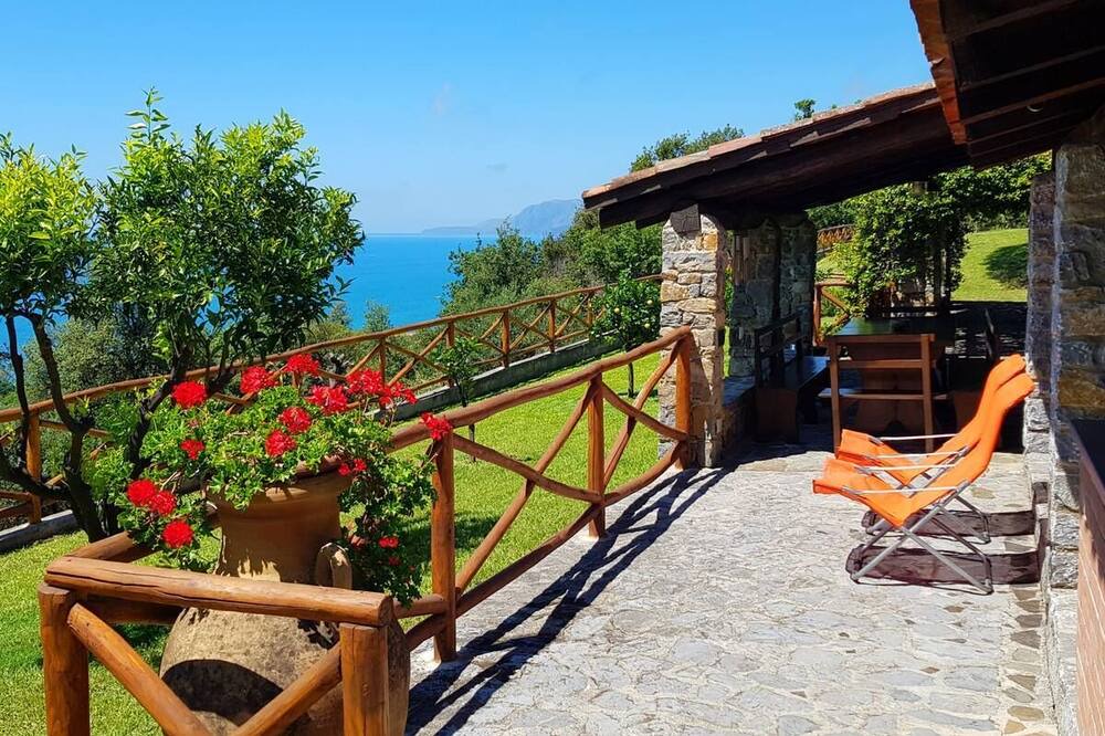 Photo of Patio Balcony in Villammare