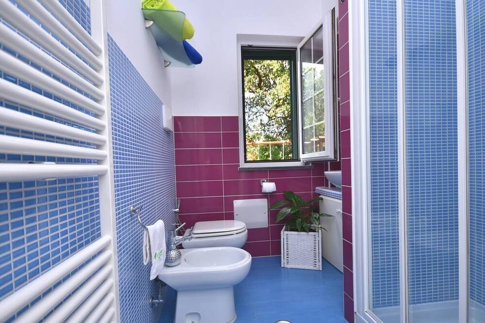 Photo of Bathroom in Villammare