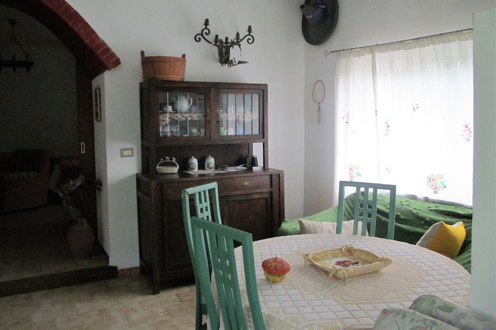 Photo of Kitchen in Piazza-Tralia-Pendolo