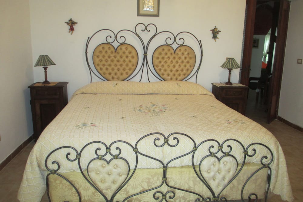 Photo of Bedroom in Piazza-Tralia-Pendolo