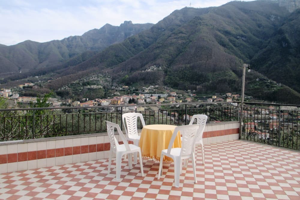 Photo of Patio Balcony in Piazza-Tralia-Pendolo