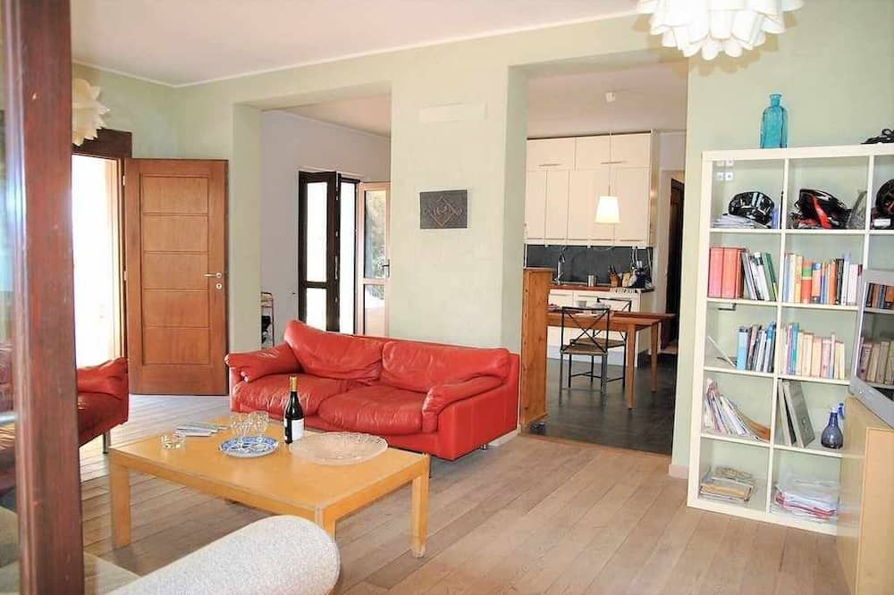 Photo of Livingroom in Itri