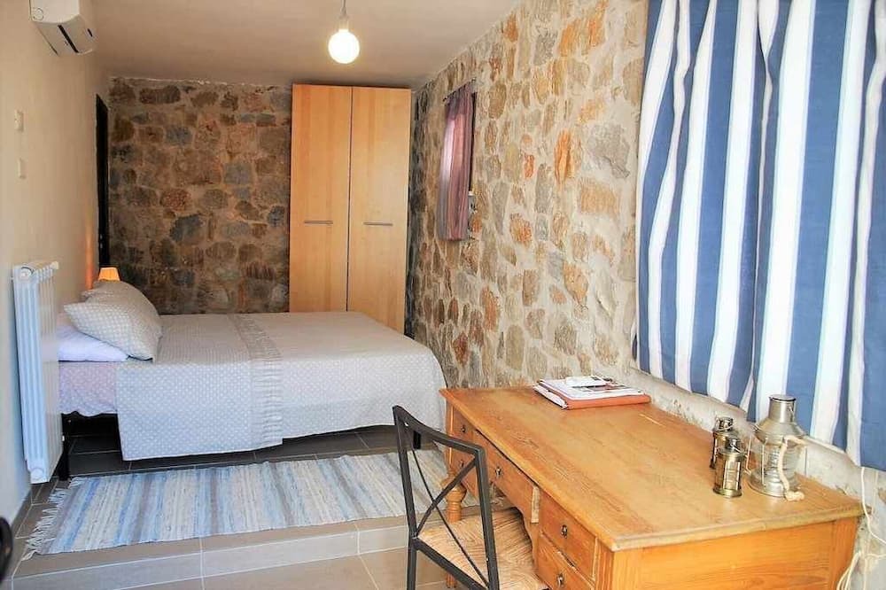 Photo of Bedroom in Itri