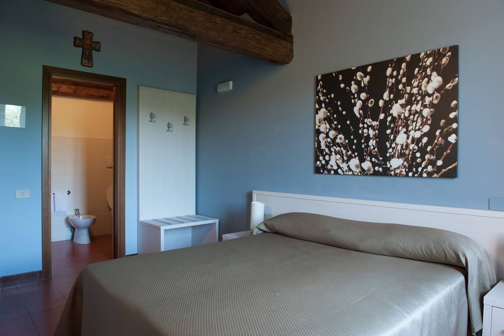 Photo of Bedroom in Capranica