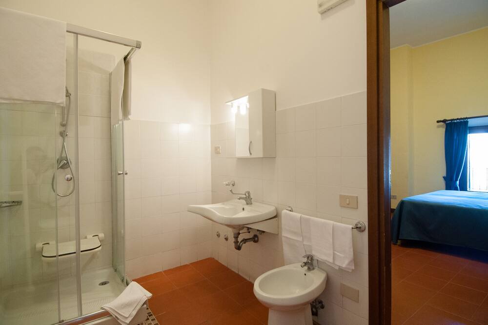 Photo of Bathroom in Capranica