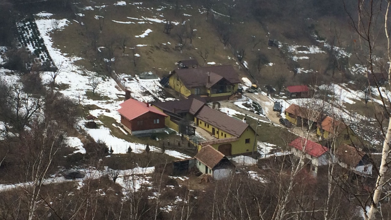 Photo of Outdoor in Girbova