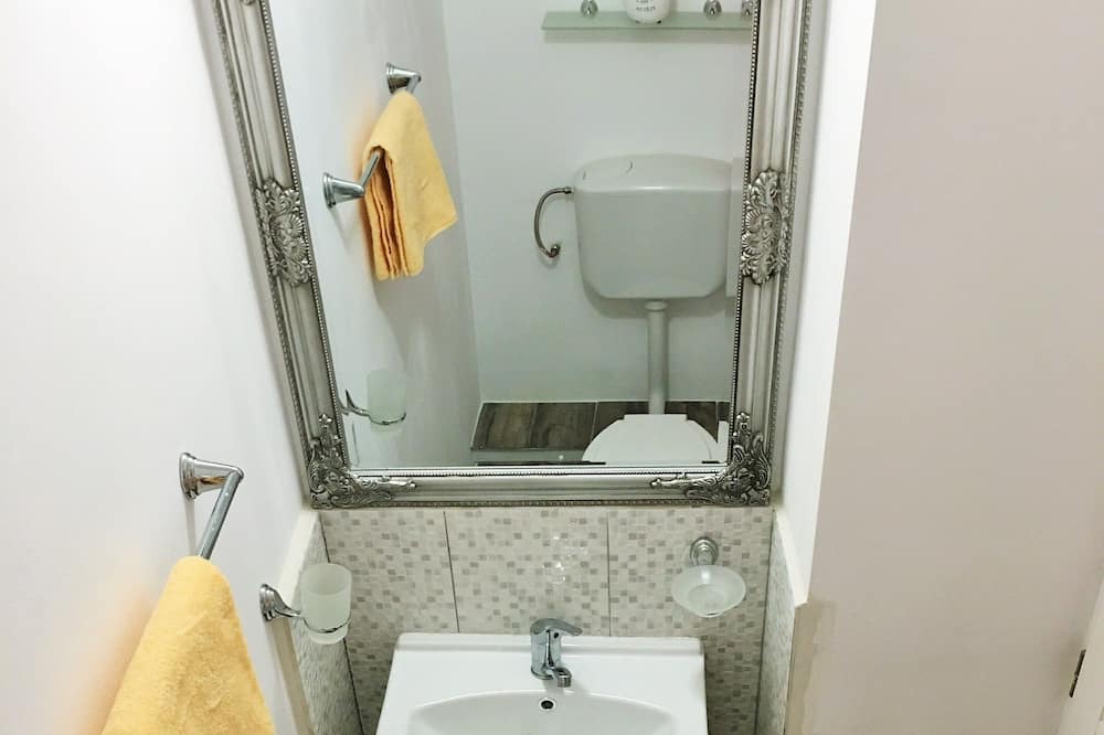 Photo of Bathroom in Sfantu Gheorghe