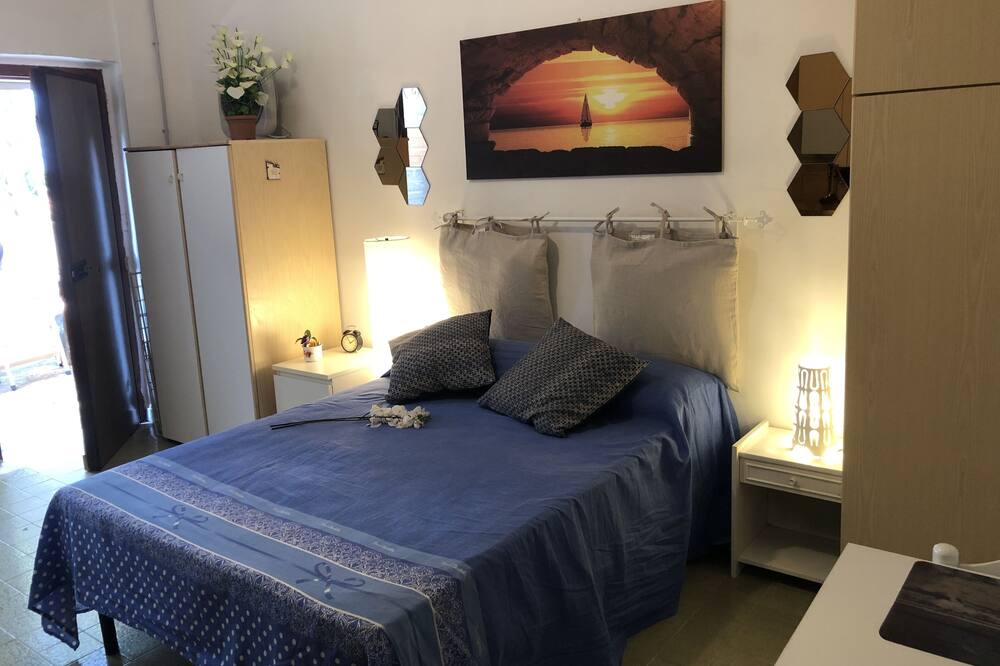 Photo of Bedroom in Vico del Gargano