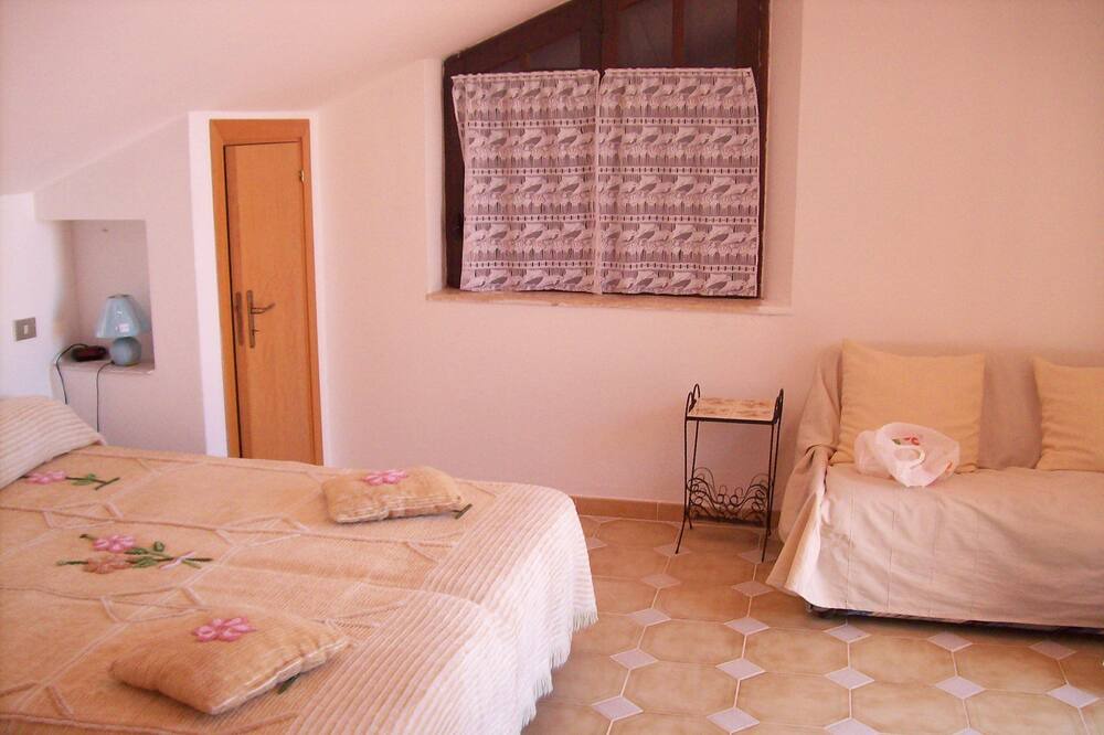 Photo of Bedroom in Pisciotta