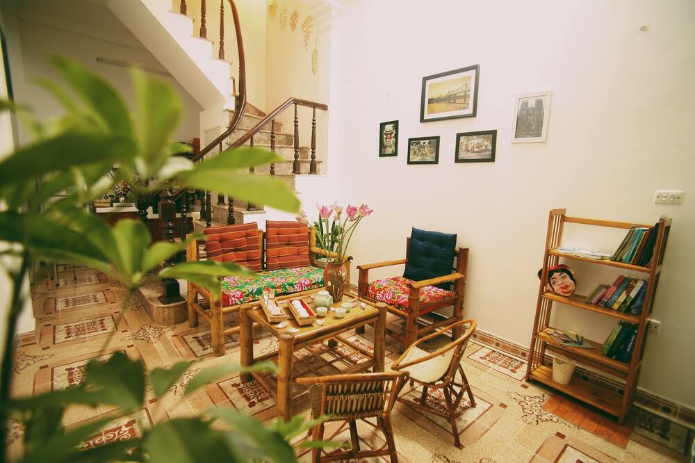 Photo of Livingroom in Ba Dinh