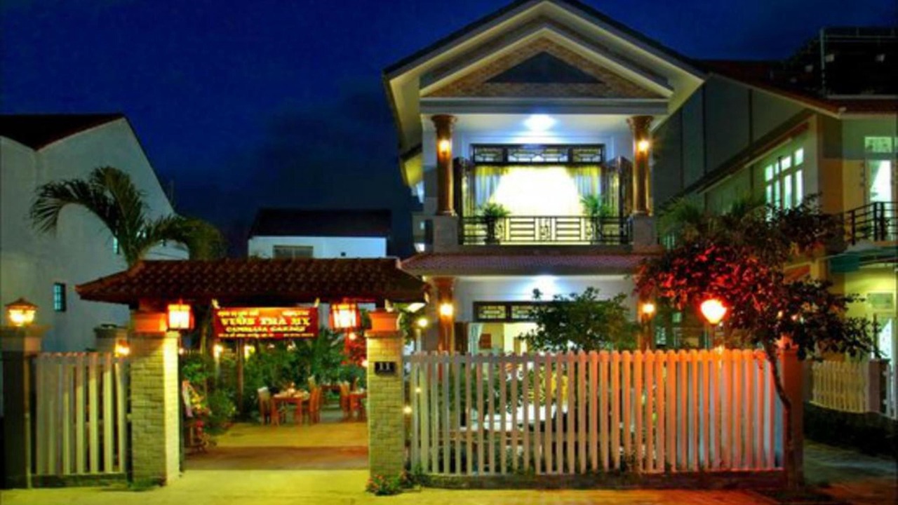 Photo of Buildings in Cam Chau