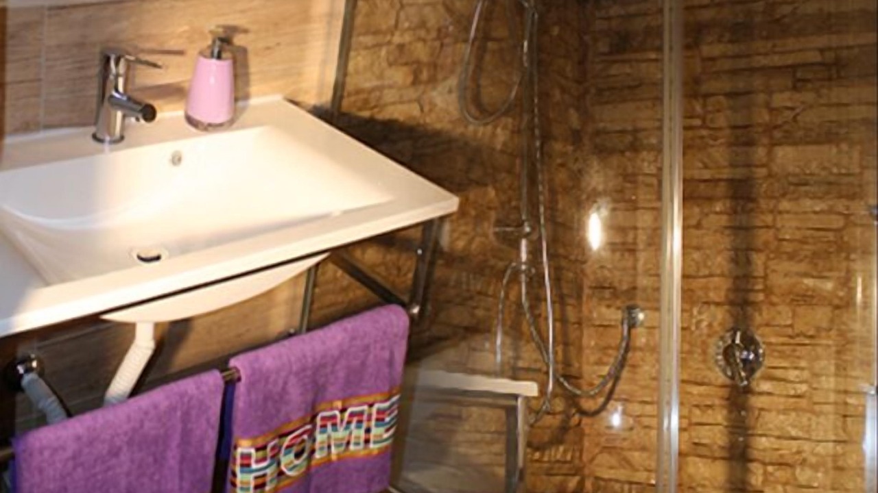 Photo of Bathroom in Ostiense