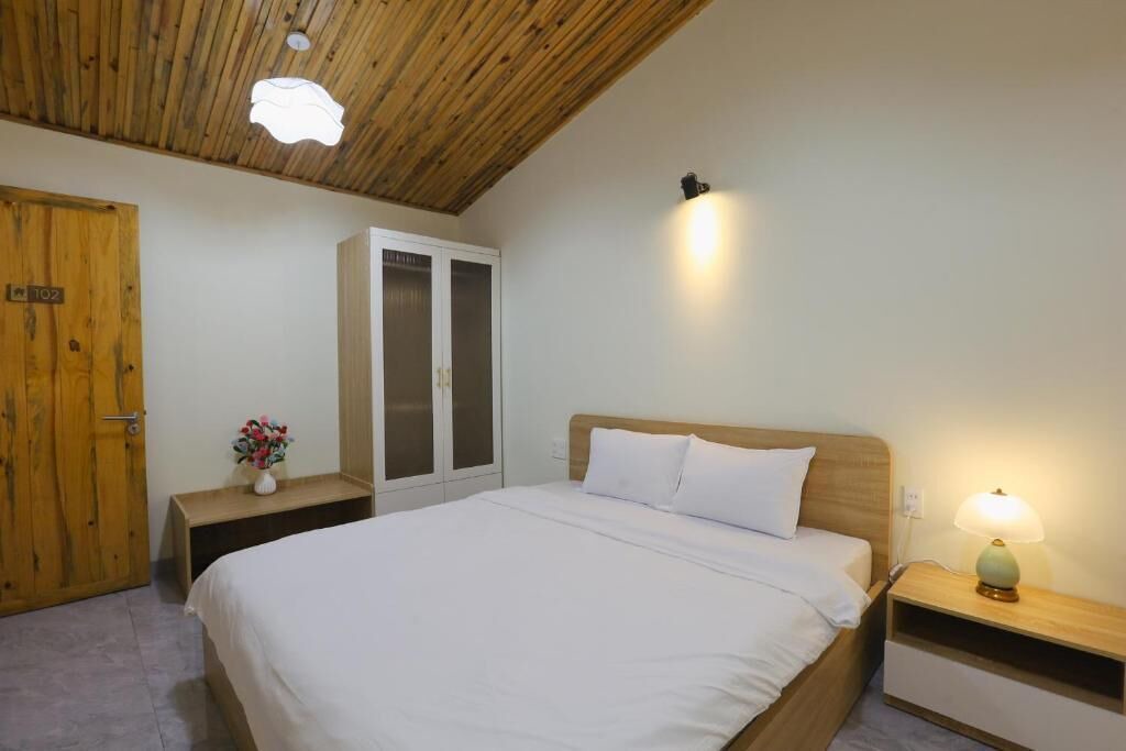 Photo of Bedroom in Huong Thuy