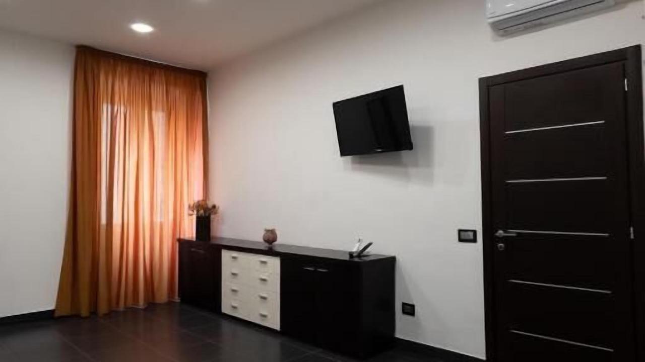 Photo of Bedroom in Naples City Centre