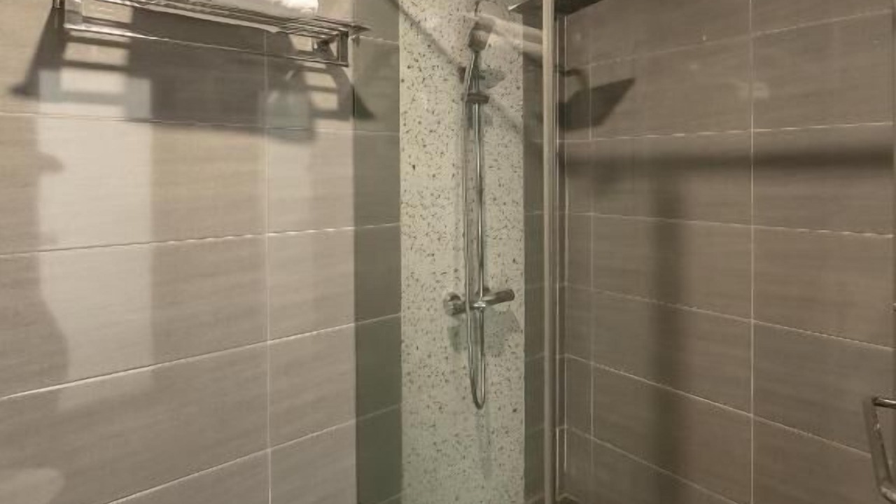 Photo of Bathroom in Long Beach