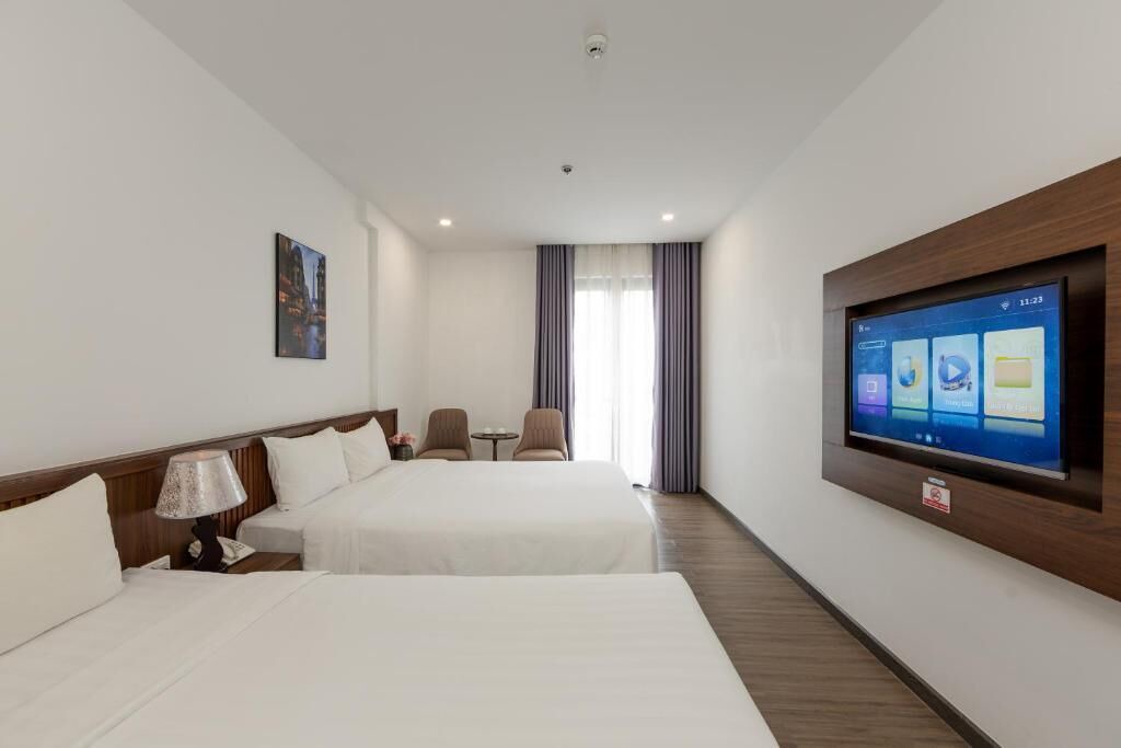 Photo of Bedroom in Long Beach