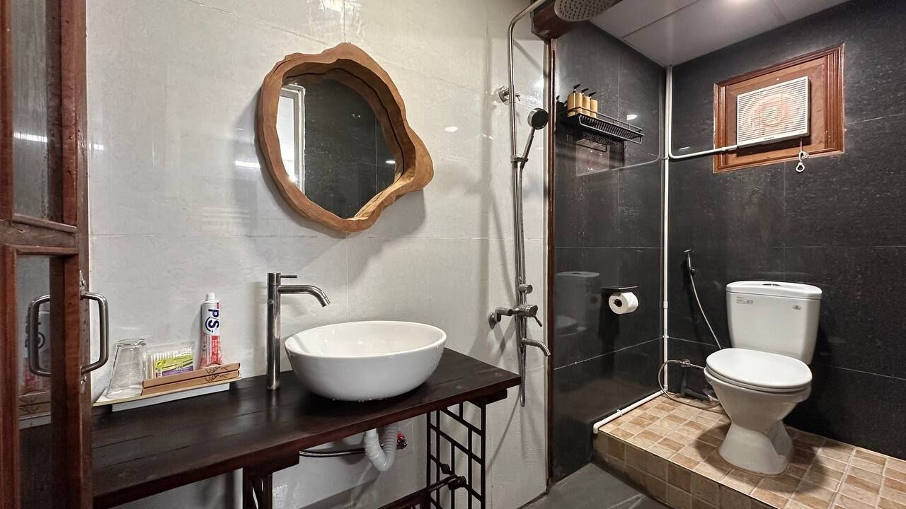 Photo of Bathroom in Hue City Centre