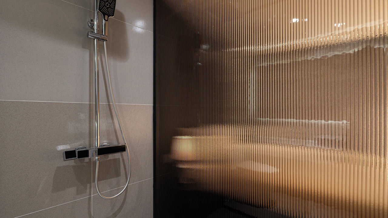 Photo of Bathroom in Tay Ho