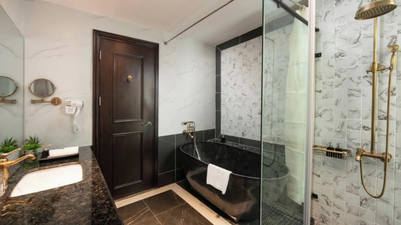 Photo of Bathroom in Hanoi Backpacker Quarter