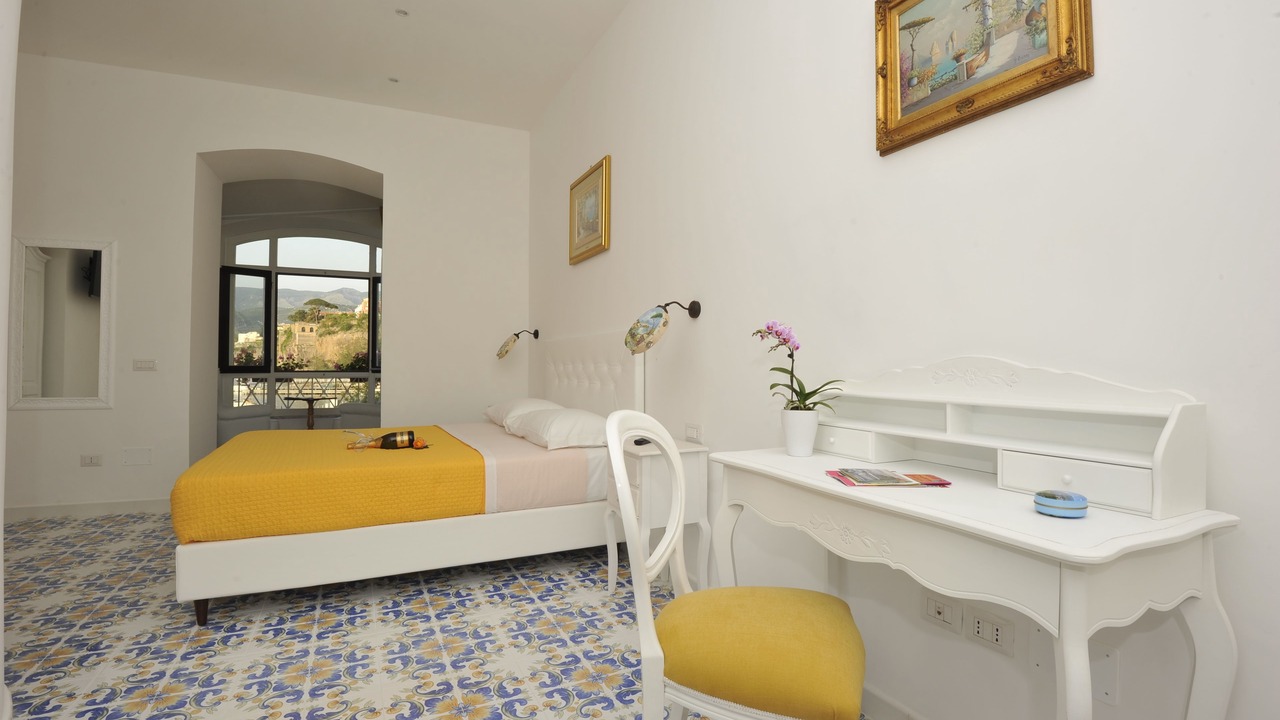 Photo of Bedroom in Sorrento City Centre