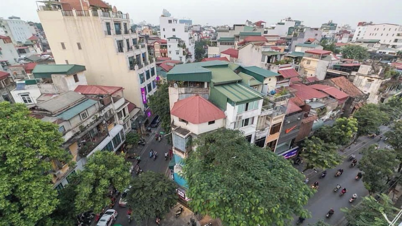 Photo of Others in Hang Trong