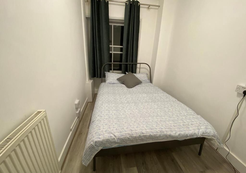 Photo of Bedroom in Bayswater