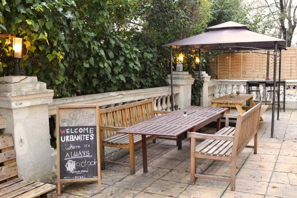 Photo of Outdoor in Bayswater
