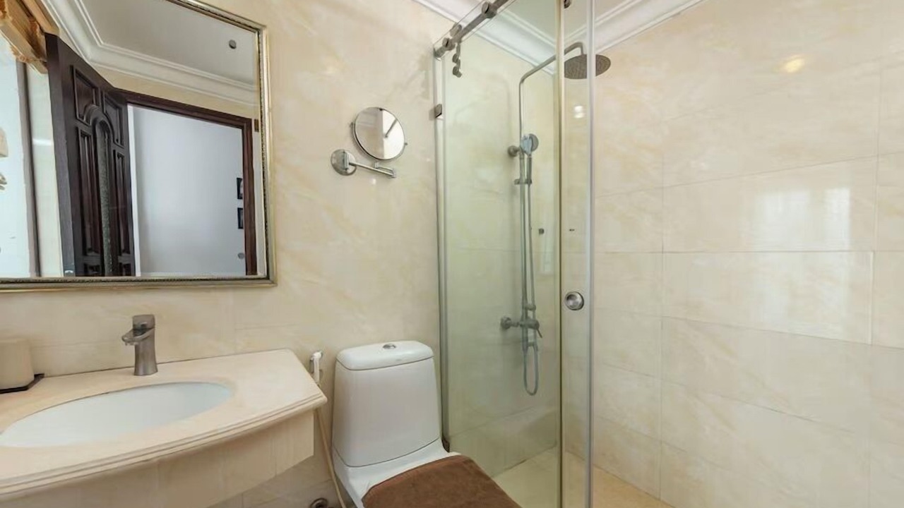 Photo of Bathroom in Hang Trong