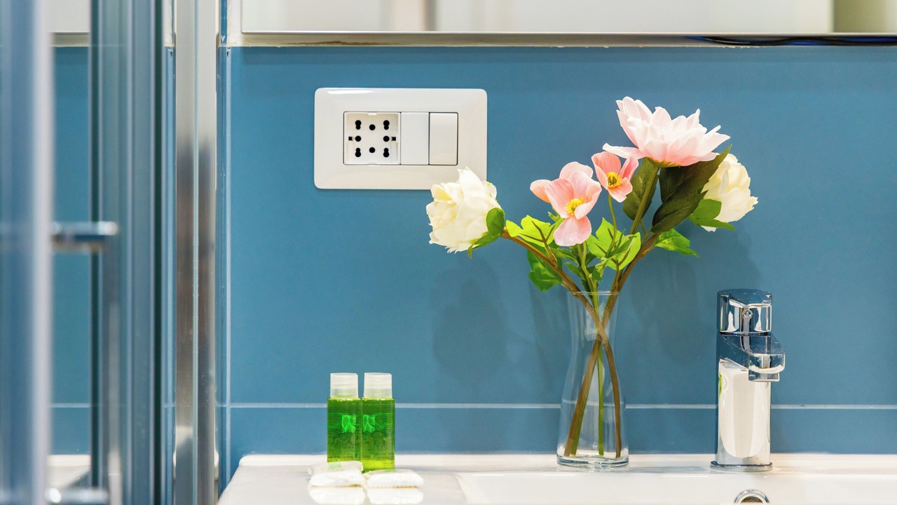 Photo of Bathroom in Naples City Centre
