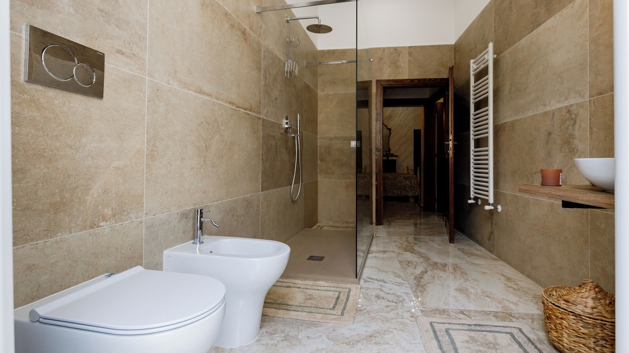 Photo of Bathroom in Tivoli