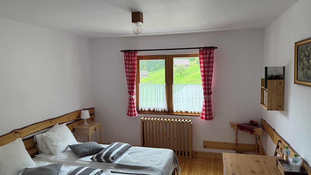 Photo of Bedroom in Moeciu de Sus